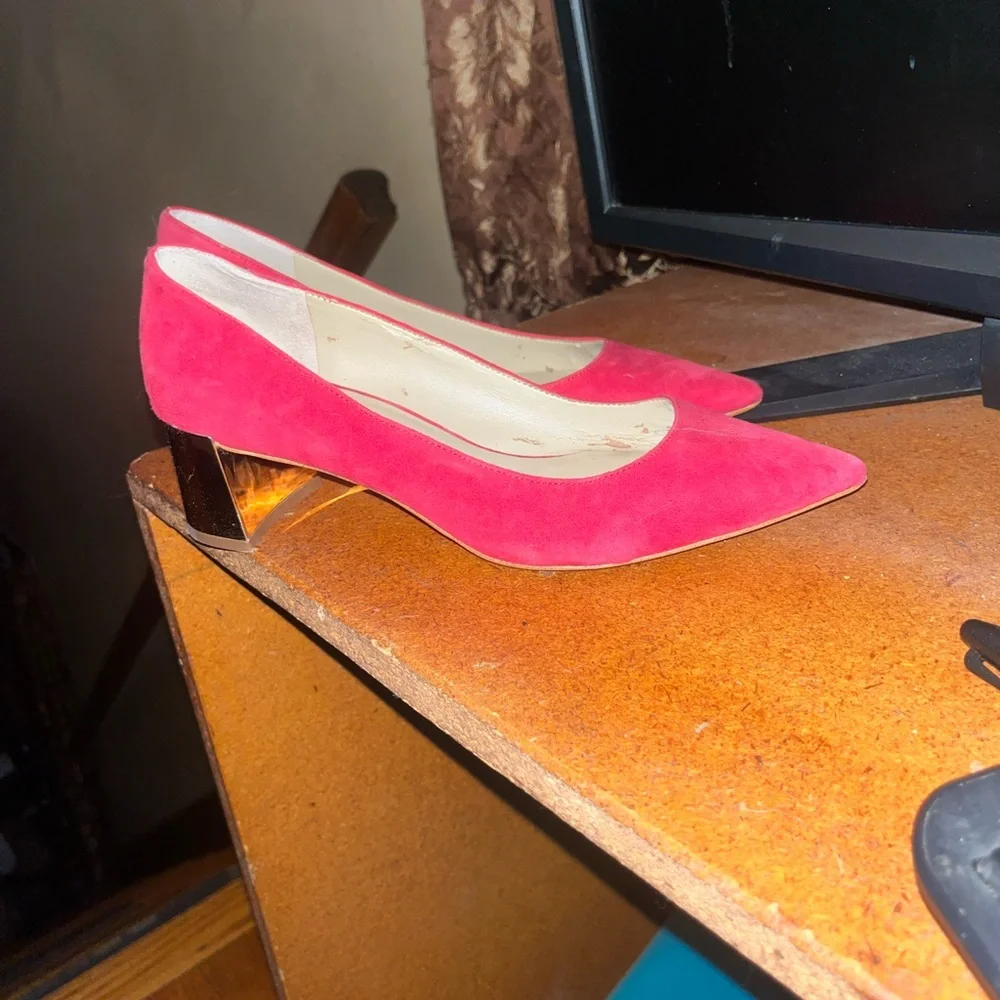 Ann Taylor Elegant Red Women's heels - Picture 2 of 4